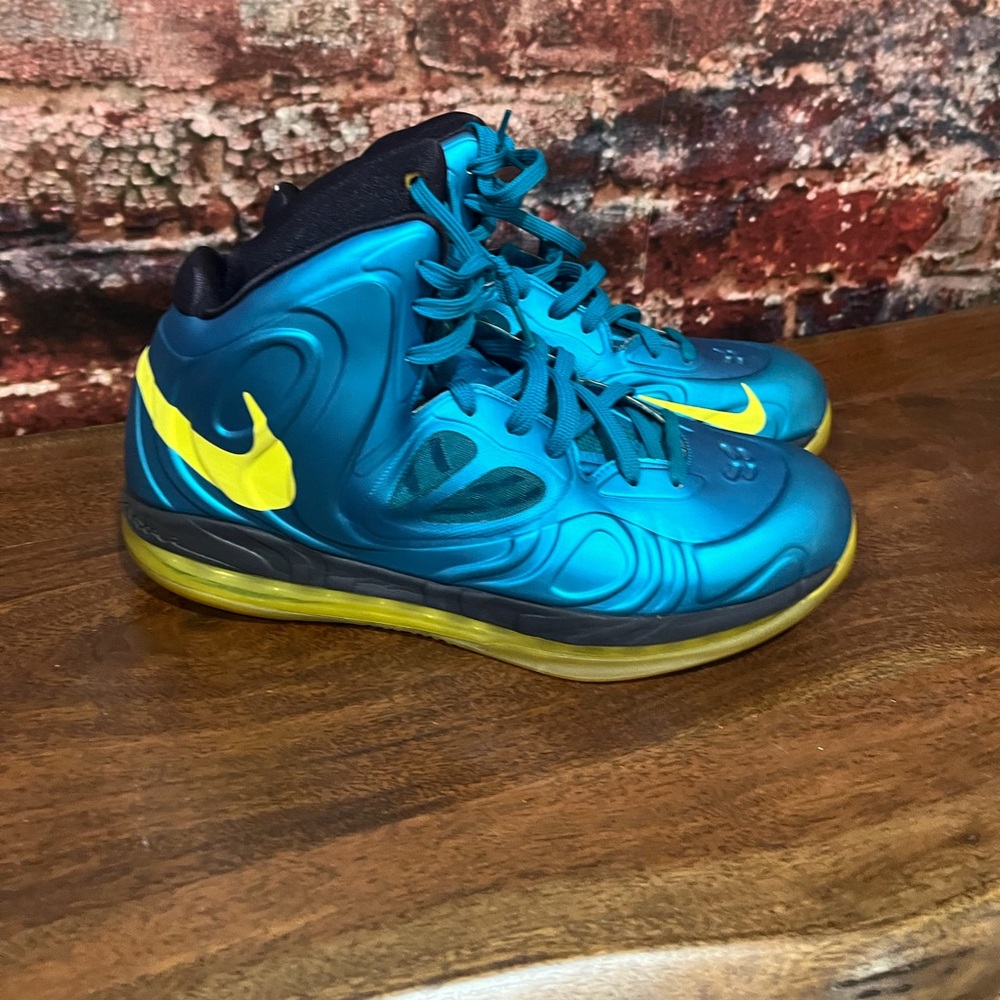 Preowned Nike Hyper Posite Maxair teal aqua blue yellow 10.5 - Picture 2 of 6